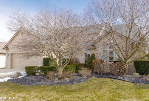 54308 Katherine Wood Dr, Macomb Township, MI 48042-2317