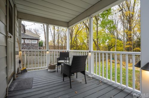 133 Hoover Ave, Edison NJ 08837-2669 exterior