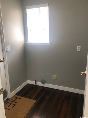 341 Ln Vera Ln, Sandy UT 84094 exterior