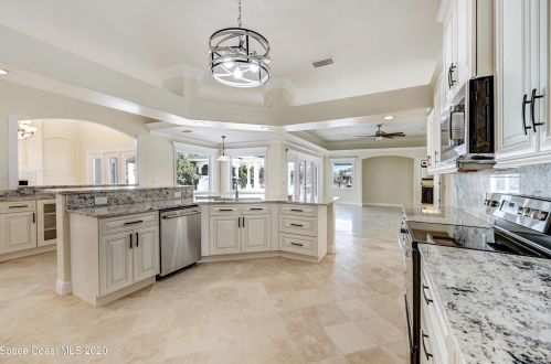 5217 Royal Paddock Way, Merritt Island FL 32953-7543 exterior