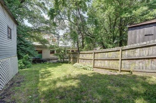 2334 Tilbury Ave, Pittsburgh PA 15217-2517 exterior