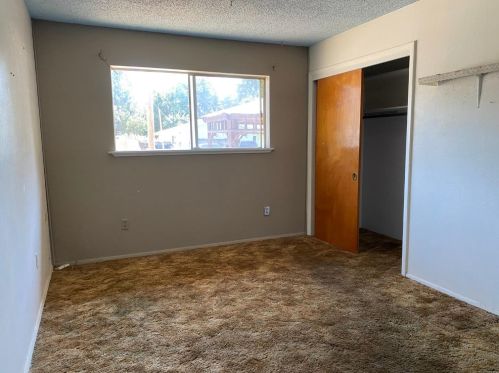 2462 Elm St, Sutter CA 95982-2111 exterior