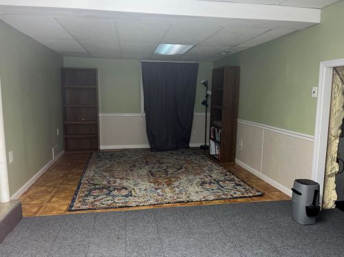 537 Campbell Ave, Kalamazoo MI  49006-3091 exterior