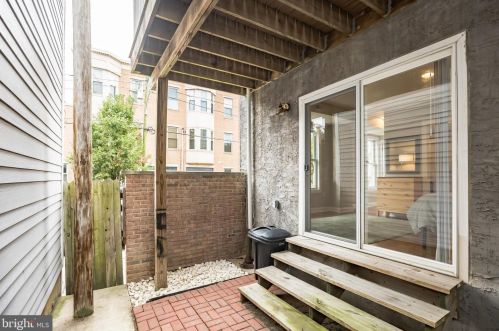 931 18 St, Philadelphia PA 19140-3508 exterior