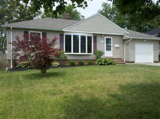 13518 Bellbrook Dr, Cleveland, OH 44142-2615