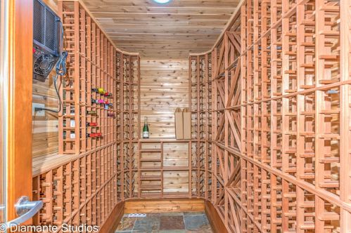 1523 School St, Chicago IL 60657-2121 exterior