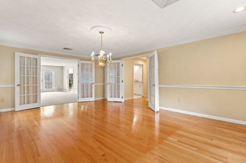 183 Appleton St, North Andover MA 01845-3119 exterior