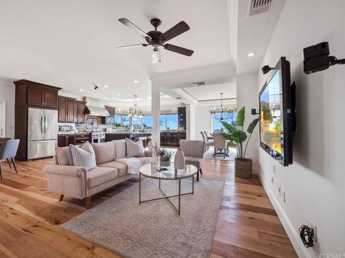 707 Miramar Dr, Fullerton CA 92831-1929 exterior