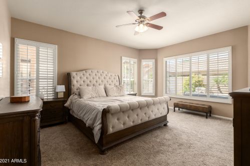 1872 Lantana Dr, Chandler AZ  85248-2170 exterior