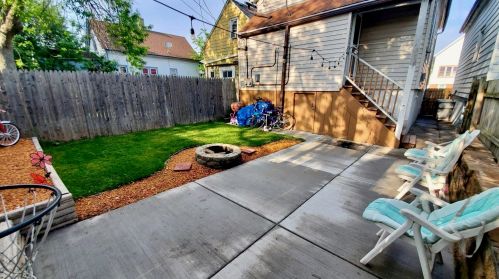 2015 15th Pl, Milwaukee WI  53204-3704 exterior