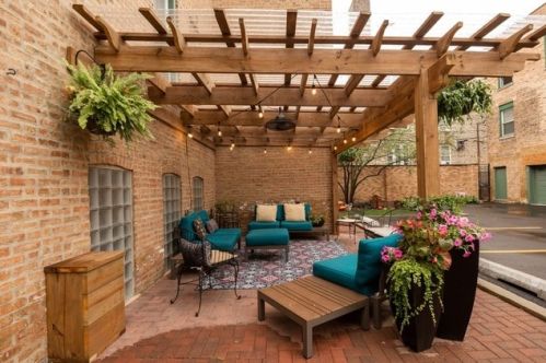 1317 Greenleaf Ave, Chicago IL  60626-2962 exterior