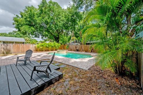 315 Haya St, Tampa FL  33603-1936 exterior