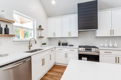 165 Mathewson Pl, Atlanta GA  30314-2631 exterior