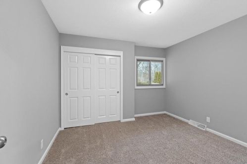 2320 Kenboern Dr, Milwaukee WI 53209-1832 exterior