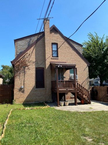 7258 Winchester Ave, Chicago IL 60643-1113 exterior