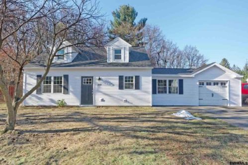 1047 Outer Dr, Schenectady NY  12303-4216 exterior