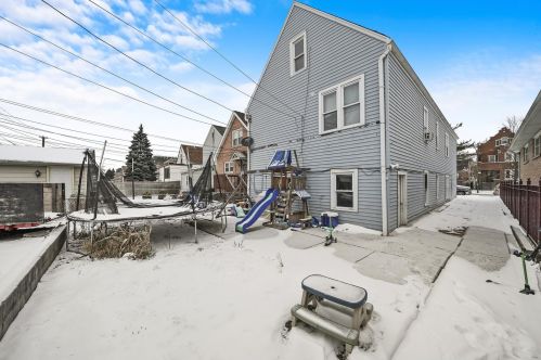 5346 Washtenaw Ave, Chicago IL  60625-3415 exterior