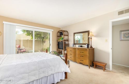 3302 Sunridge Ln, Chandler AZ 85225-1856 exterior