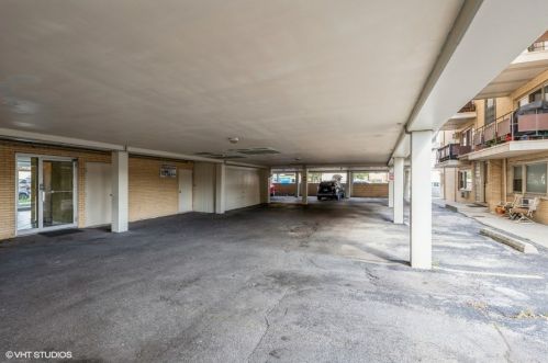 7929 Grand Ave, Chicago IL  60707-1830 exterior