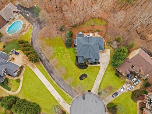 8598 Berringer Pt Dr, Gainesville GA 30506-4872 exterior