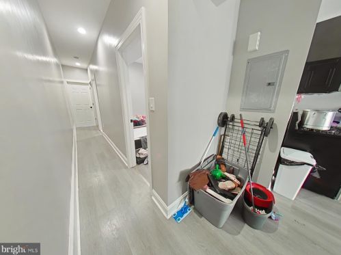 6217 Chestnut, Philadelphia PA 19104-3120 exterior