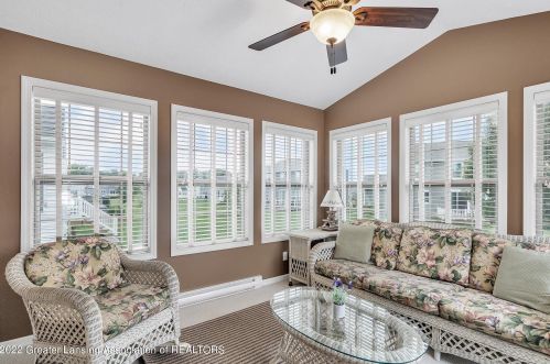 4106 Presidents Way, Dewitt MI 48820-7883 exterior