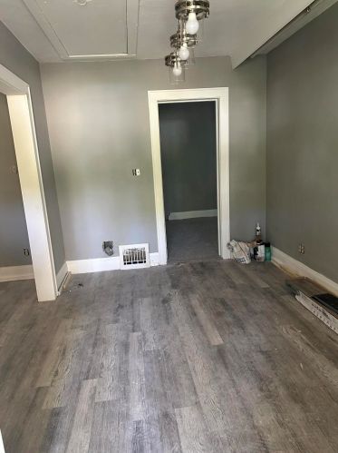 4867 53rd St, Milwaukee, WI 53218-4311