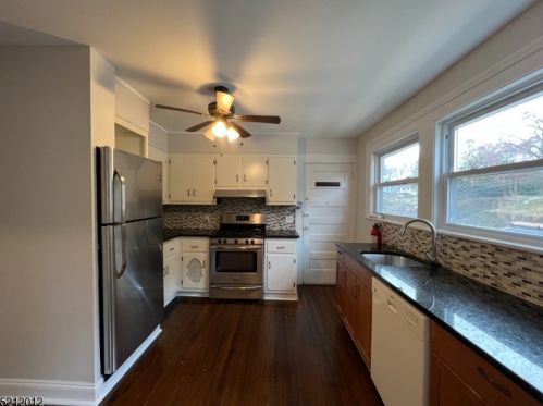 8 Clb St, Montclair NJ exterior