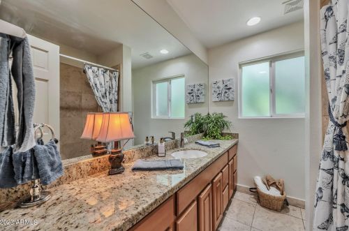 702 Encanto Blvd, Phoenix AZ 85003-1109 exterior