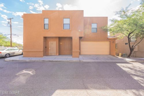 3037 Estrella Ave, Tucson, AZ 85705-4625
