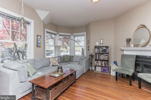 206 S St, Washington DC  20002-1571 exterior