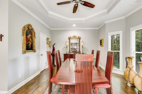 2884 Cravey Dr, Atlanta GA  30345-1420 exterior