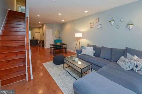 1275 Bucknell St, Philadelphia PA 19145-3214 exterior