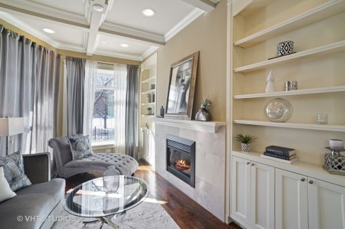 4471 Lk Park Ave, Chicago IL 60653-4510 exterior