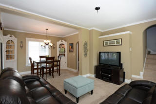 100 75th St, Milwaukee, WI 53213-3516