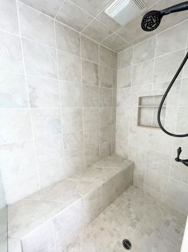 320 Rossmore Dr, Oxnard CA  93035-4465 exterior