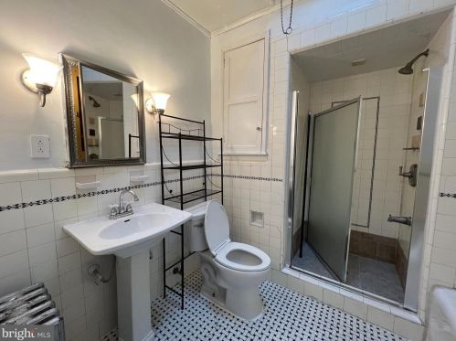 4243 Cottman Ave, Philadelphia PA 19149-1606 exterior