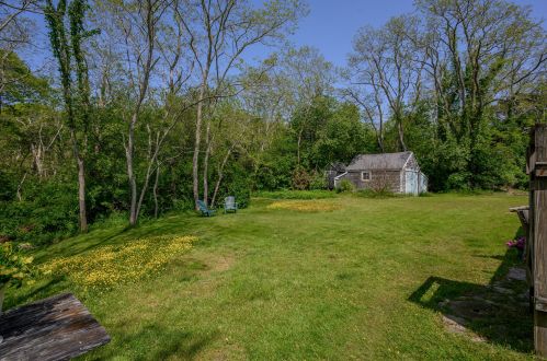 75 Massasoit Rd, Eastham MA 02642-1500 exterior