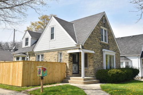 4101 39th St, Milwaukee WI  53216-1642 exterior