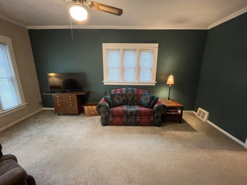 876 Courtney St, Grand Rapids MI 49504-3139 exterior