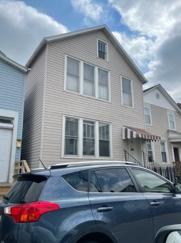 1921 Miller St, Chicago IL 60608-2366 exterior