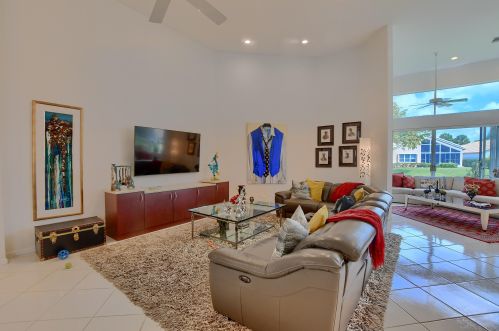 6319 Crystal Vw Ln, Boynton Beach FL 33437-4041 exterior