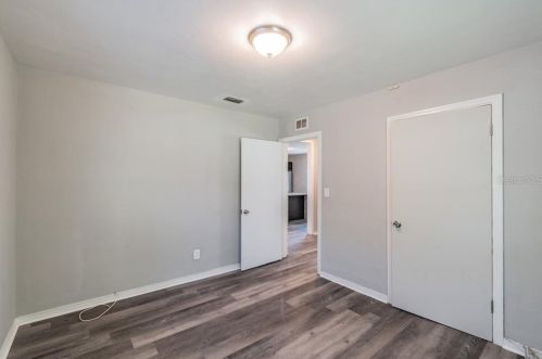 1214 24th Ave, Tampa FL 33605-2173 exterior