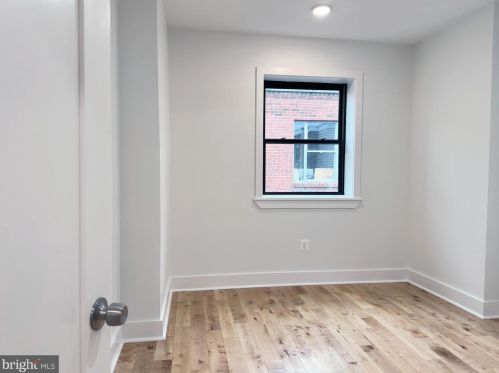 1639 Jackson St, Philadelphia PA 19145-3617 exterior