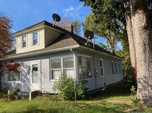 1063 Main St, Killingly, CT 06241-2124