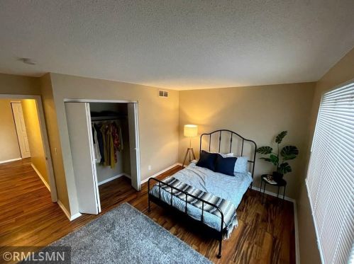 3473 Cloman Way, South Saint Paul MN 55076-1648 exterior