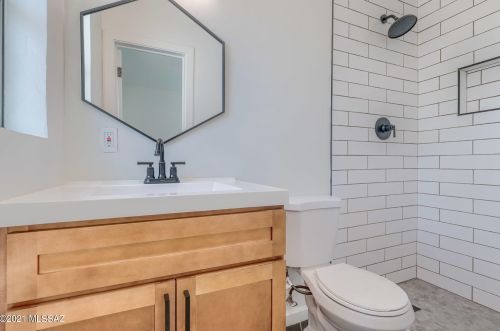 4901 17th St, Tucson AZ  85711-4354 exterior