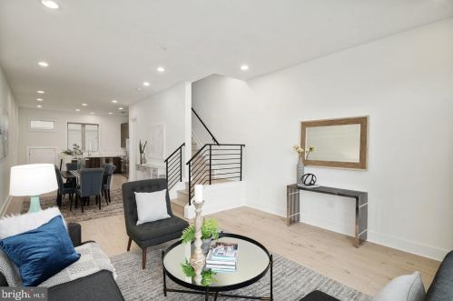 740 Columbus Blvd, Philadelphia PA 19147-3517 exterior