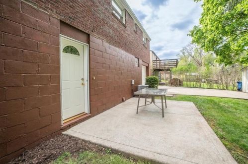 3341 Recker Dr, Pittsburgh PA exterior