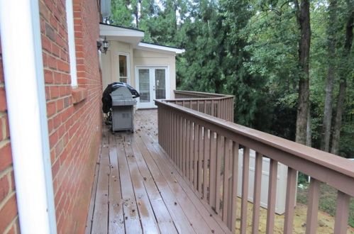 3829 Alexandria Dr, Gainesville GA 30506-4318 exterior